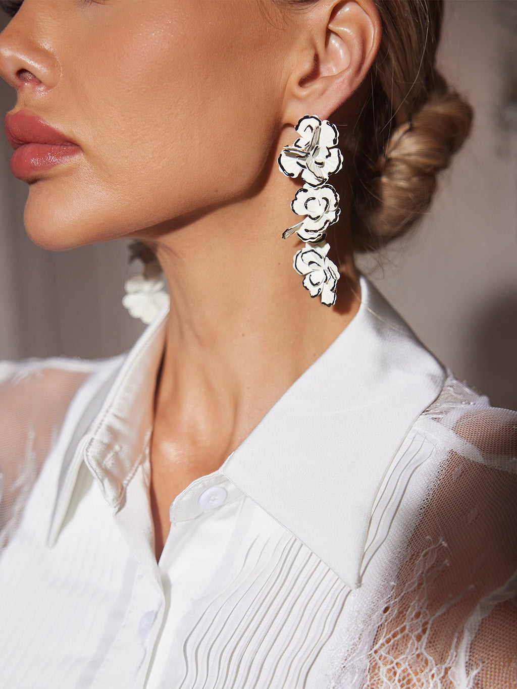 Ailill Flower Earrings