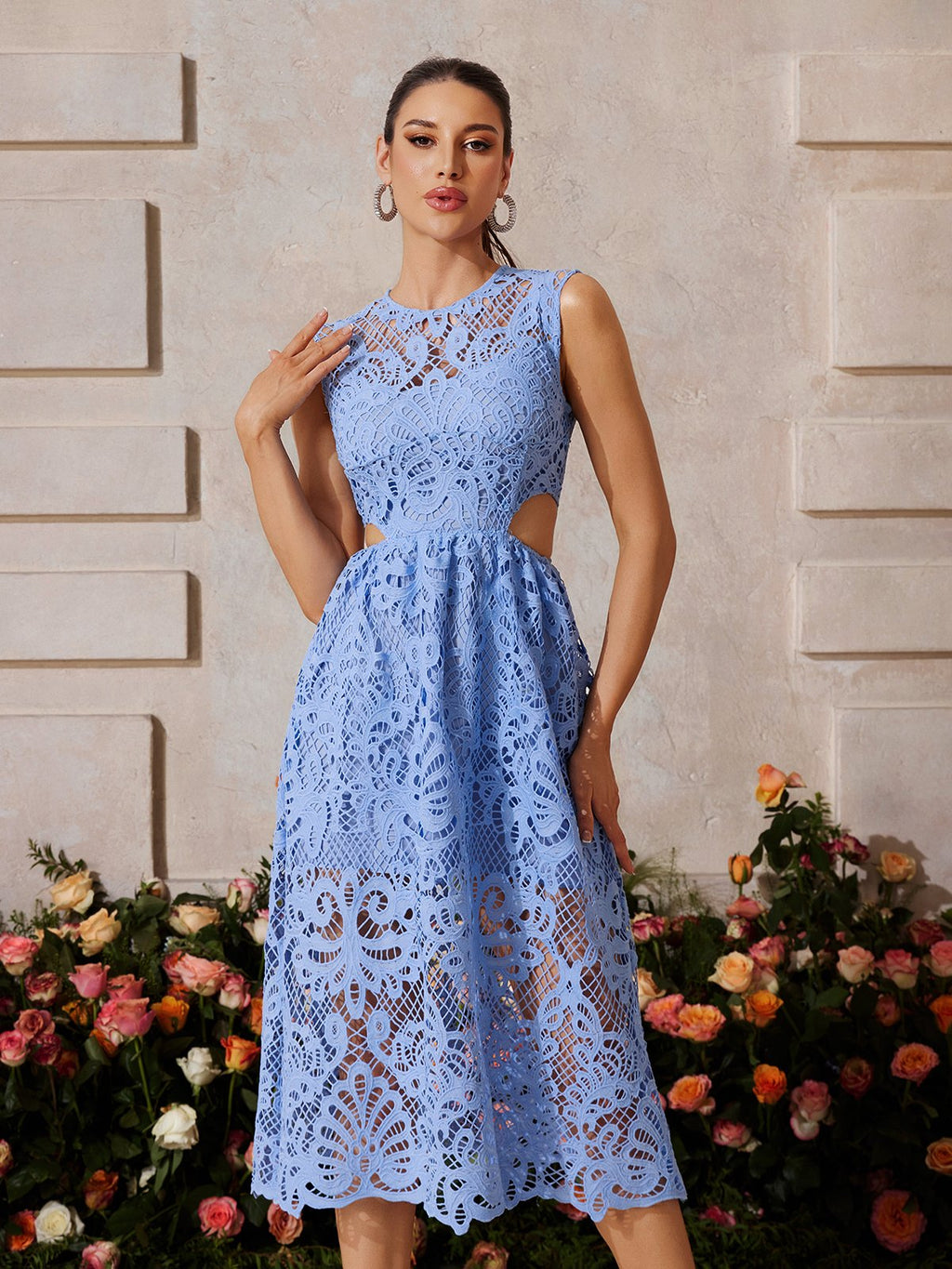 Zyrviel Sleeveless Cutout Embroidered Midi Dress